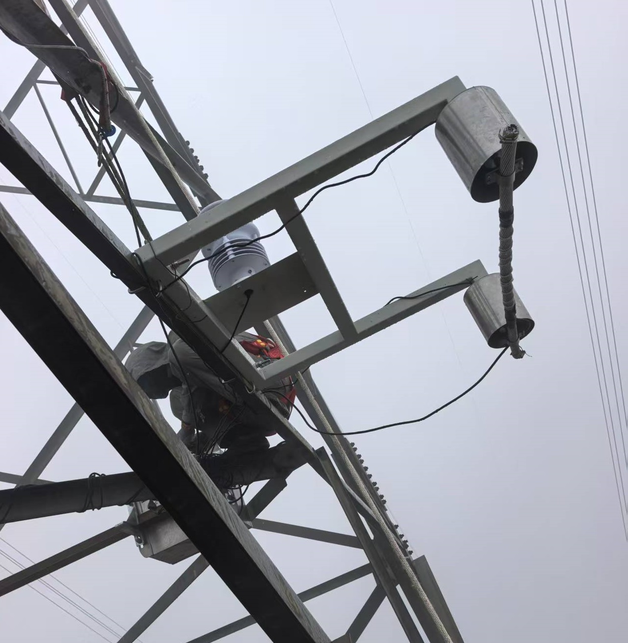 輸電線路模擬覆冰監測系統