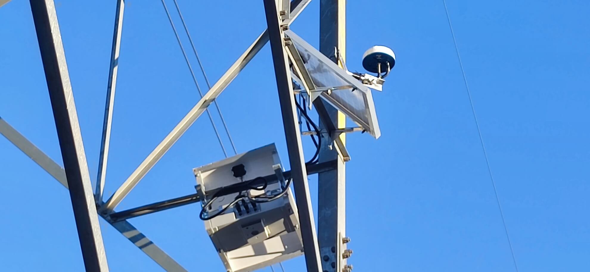 輸電線路北斗沉降監測系統
