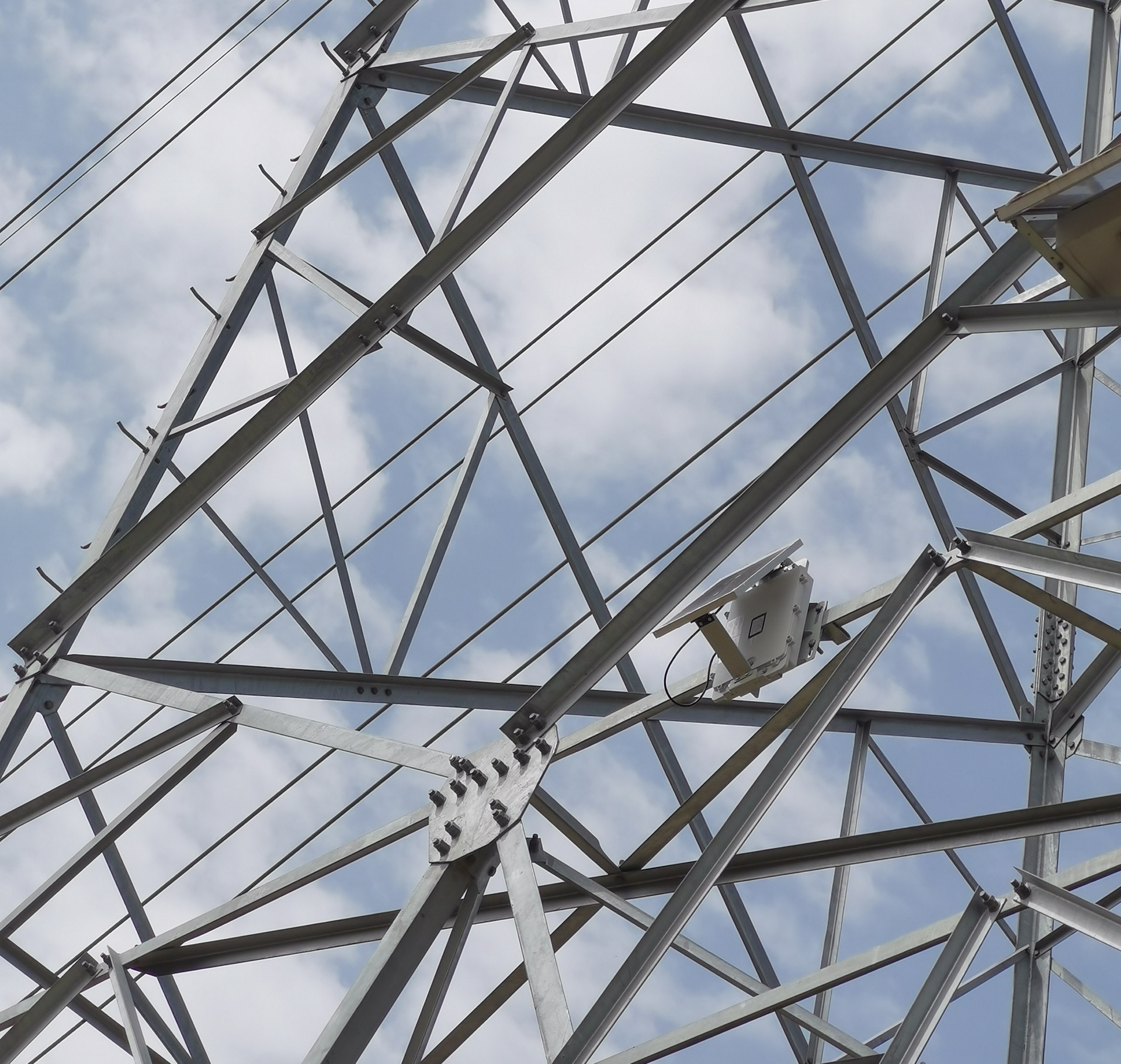 特力康科技電力鐵塔通用測斜監測裝置.jpg