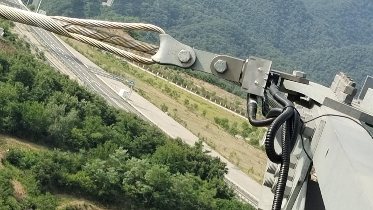 拉力傳感器安裝照片.jpg